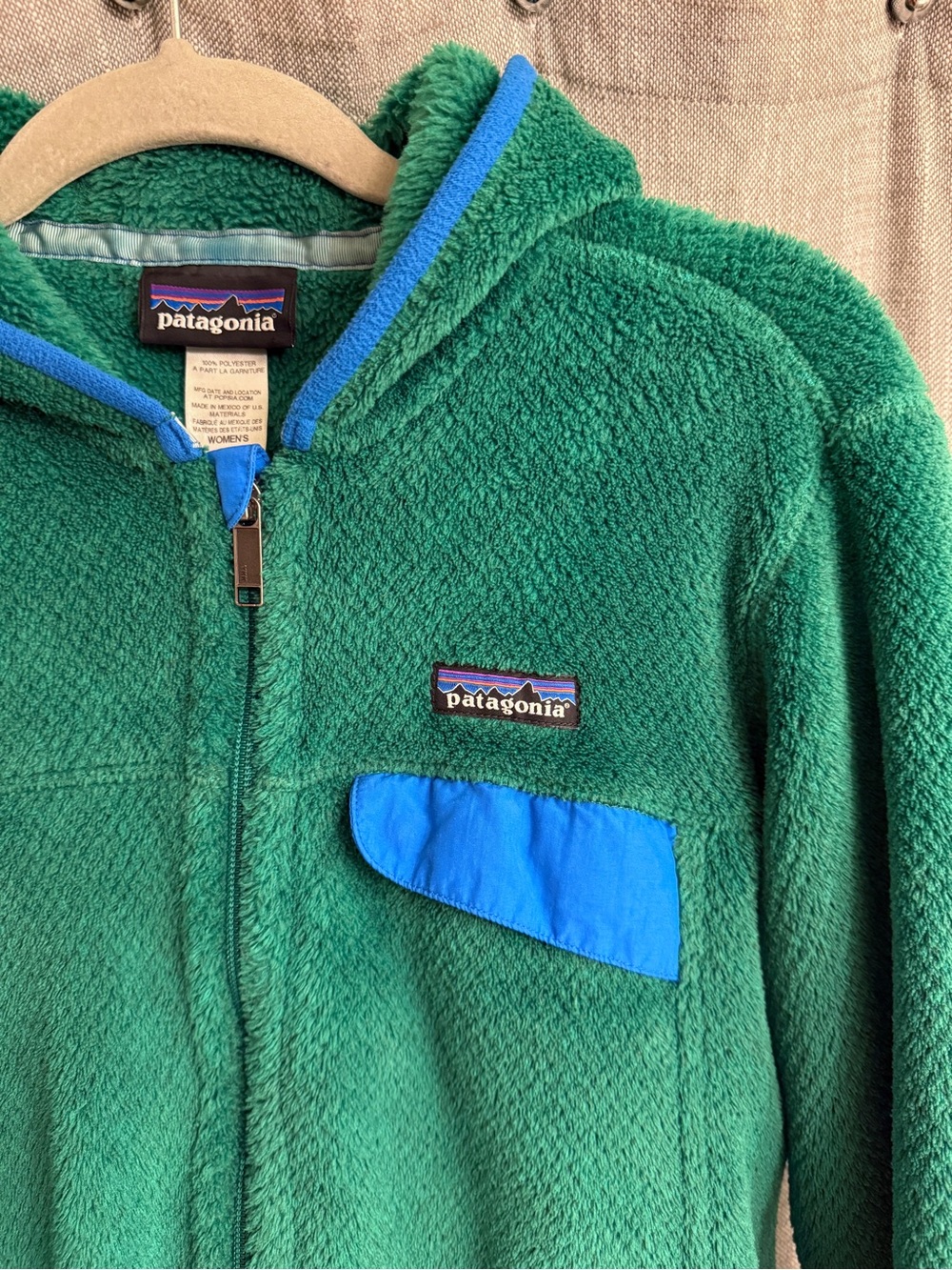 Patagonia Re-Tool Full Zip Hoody in blue & green size Medium Discontinued Style